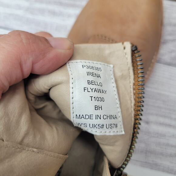 Caterpillar Irena Bellow Flyaway Tan Scrunch Front Ankle Booties, NWOT, 7 - Picture 10 of 10